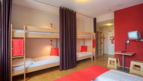 Meininger Hamburg, Mehrbettzimmer