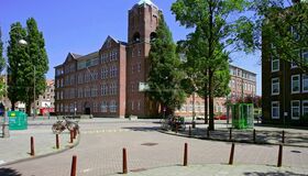 Amsterdam, Stayokay Zeeburg - Außenansicht