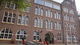 Amsterdam, Stayokay Zeeburg - Außenansicht
