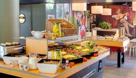 Meininger Amsterdam City West, Frühstücksbuffet