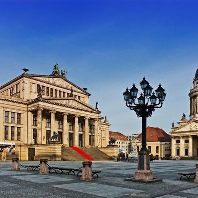 Klassenfahrten Berlin zum Gandarmenmarkt
