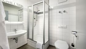 Chillton Hostel Badezimmer - Bottrob
