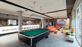 a&o Berlin Hbf - Billiardtisch