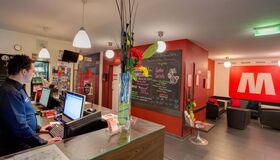 MEININGER Hotel Wien Hauptbahnhof - Rezeption